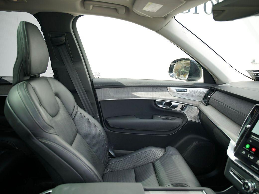 2025 Volvo XC90