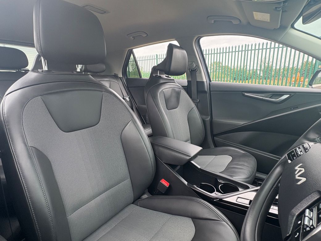 2023 Kia Niro