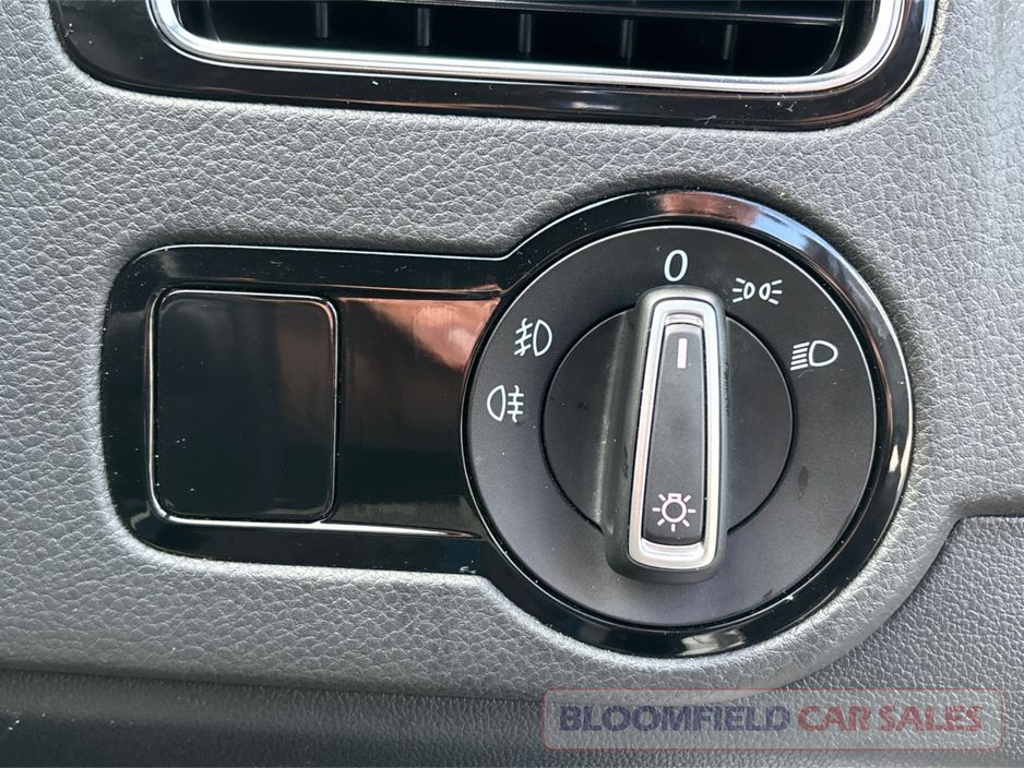 2015 Volkswagen Polo