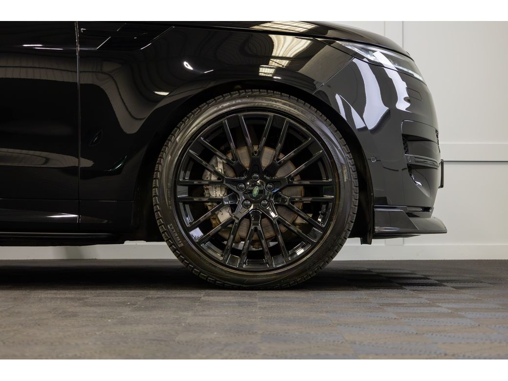 2025 Land Rover Range Rover Sport