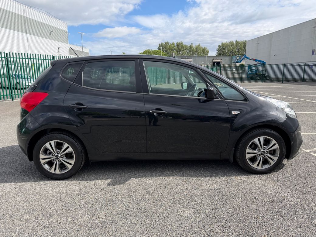 2017 Kia Venga
