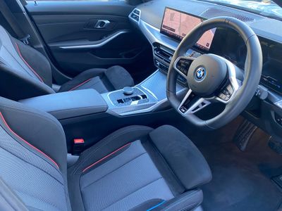 2025 BMW 3 Series