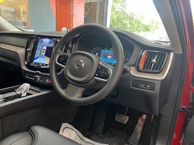 2024 Volvo XC60