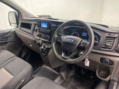 2023 Ford Transit Custom