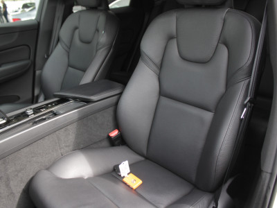 2022 Volvo XC60