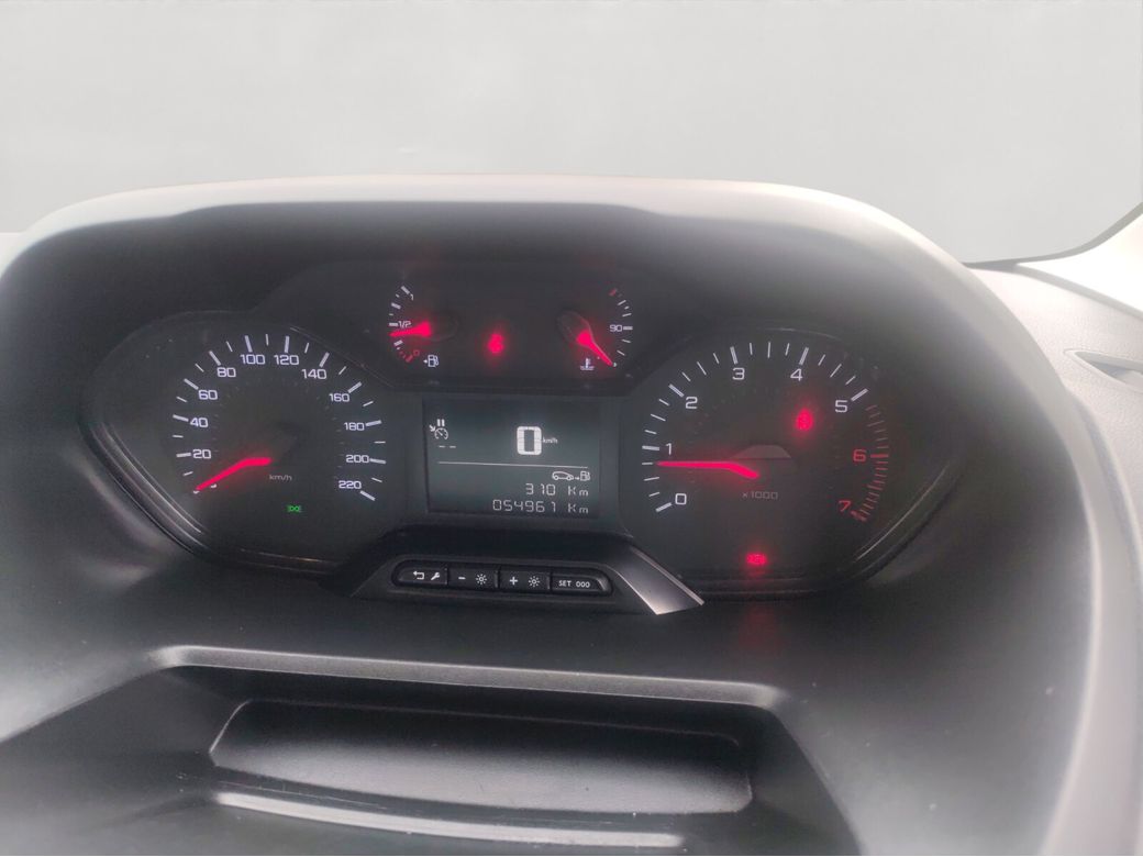 2023 Peugeot Partner
