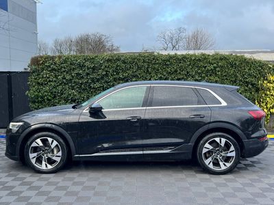 2023 Audi Q8