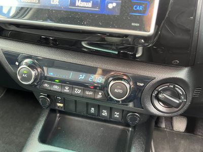 2017 Toyota Hilux