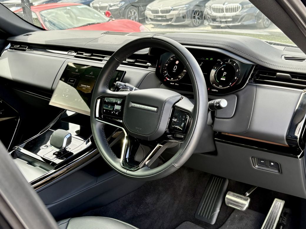 2025 Land Rover Range Rover Sport