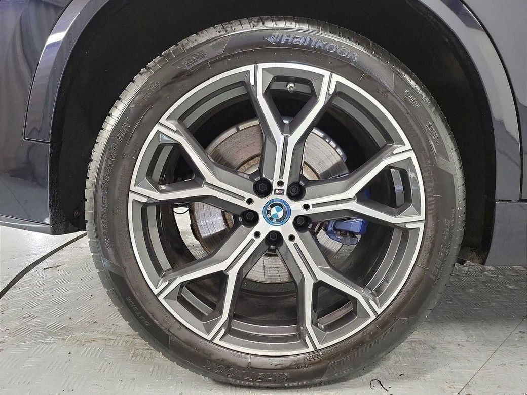 2022 BMW X5