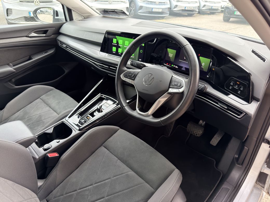 2023 Volkswagen Golf