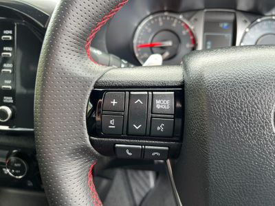 2024 Toyota Hilux