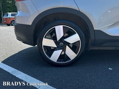 2023 Volvo XC40