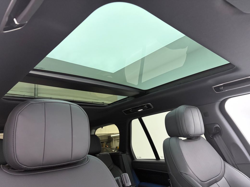 2026 Land Rover Range Rover