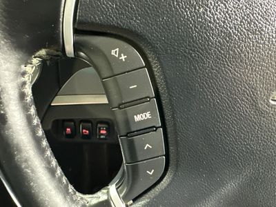 2017 Mitsubishi Pajero