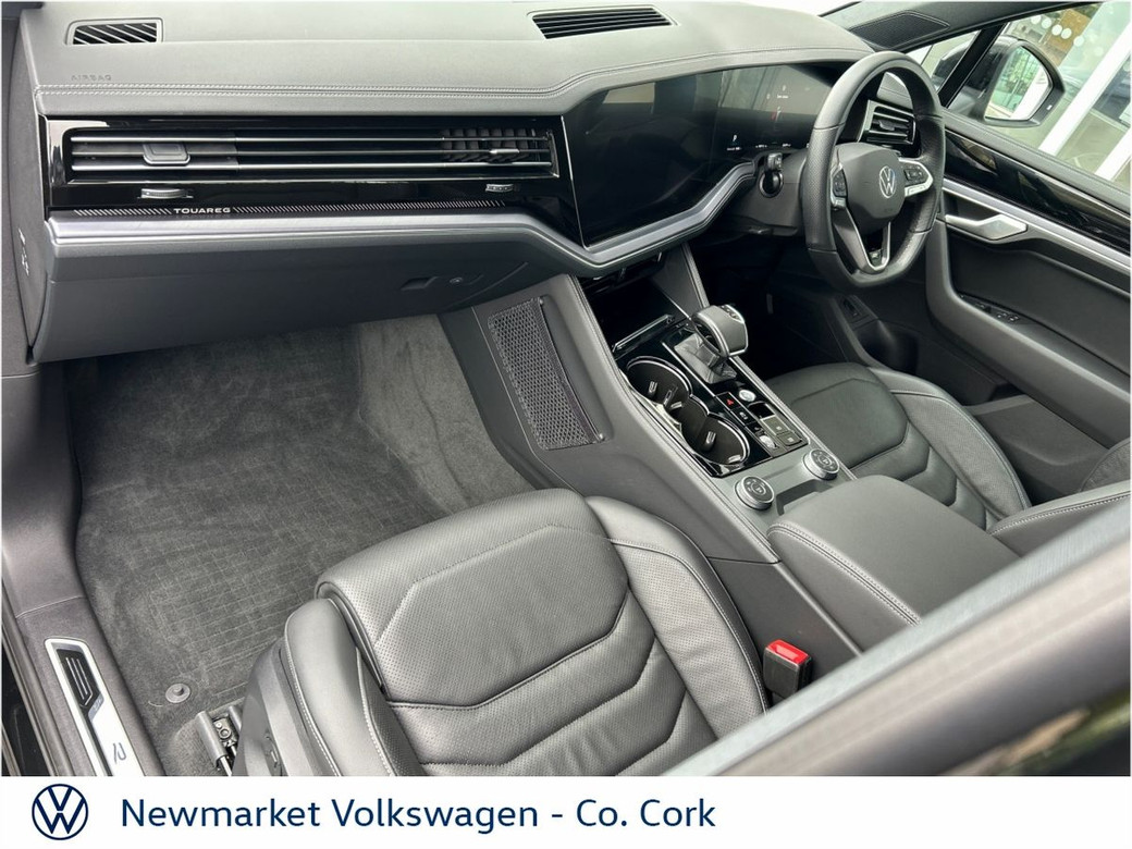 2025 Volkswagen Touareg