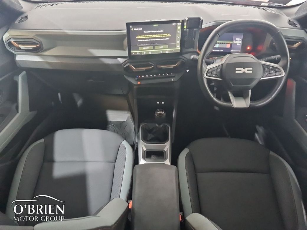 2025 Dacia Duster
