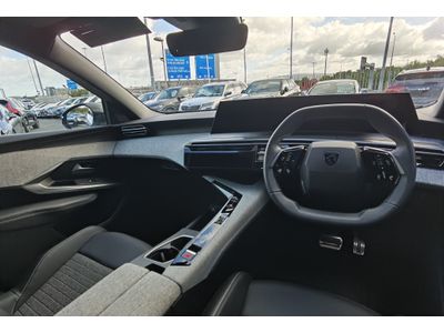 2025 Peugeot 5008