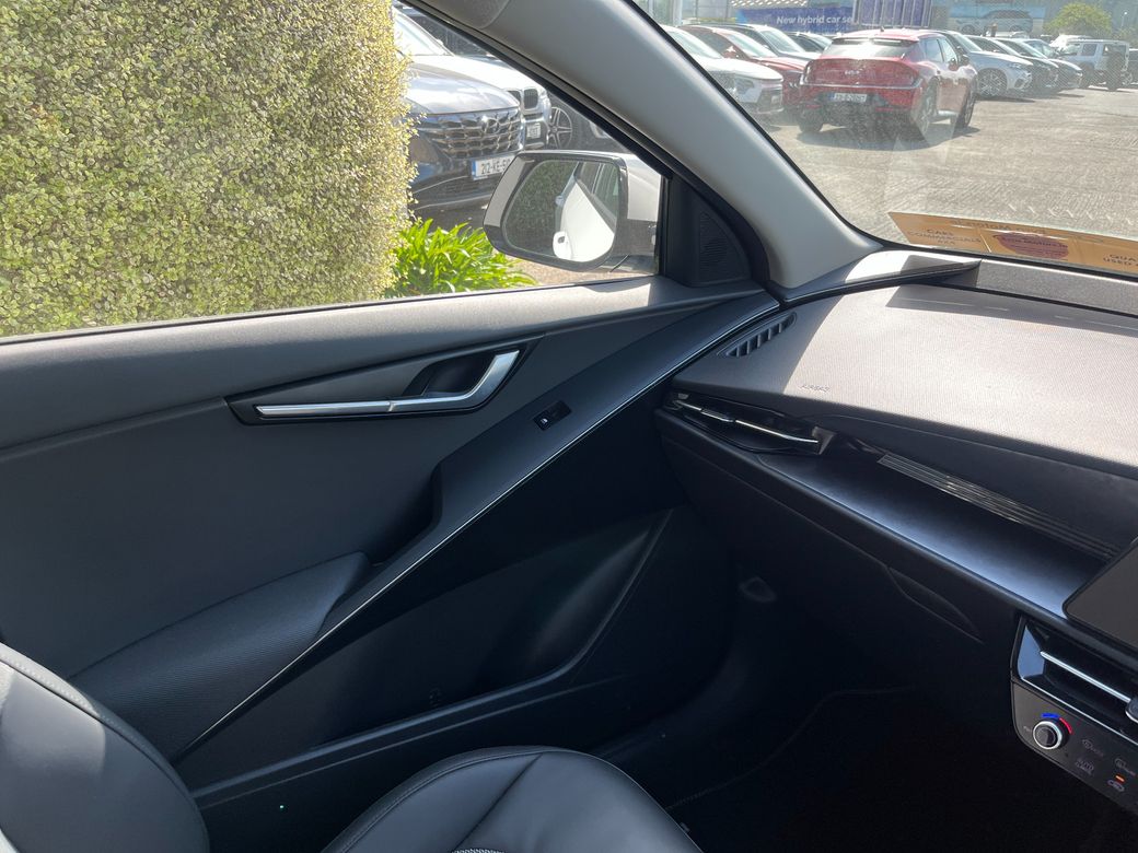 2023 Kia Niro