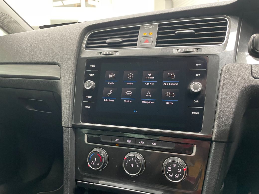 2017 Volkswagen Golf