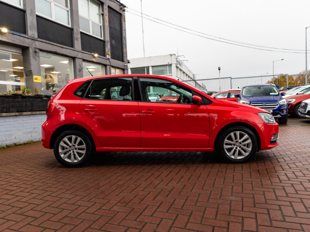 2016 Volkswagen Polo