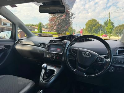 2017 Toyota Verso