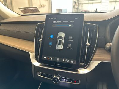 2025 Volvo XC90