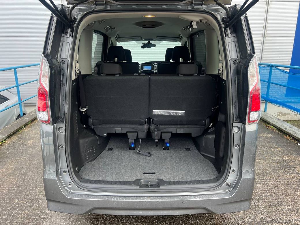 2021 Nissan Serena
