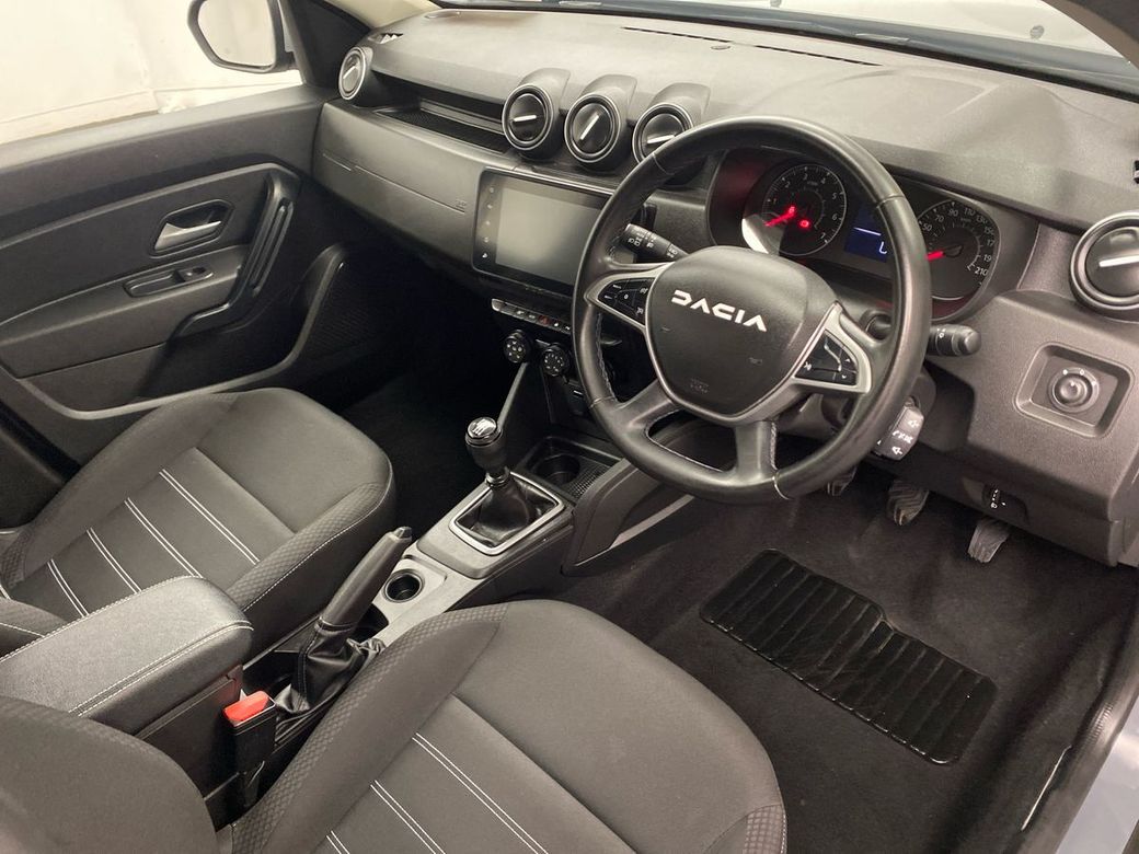 2023 Dacia Duster