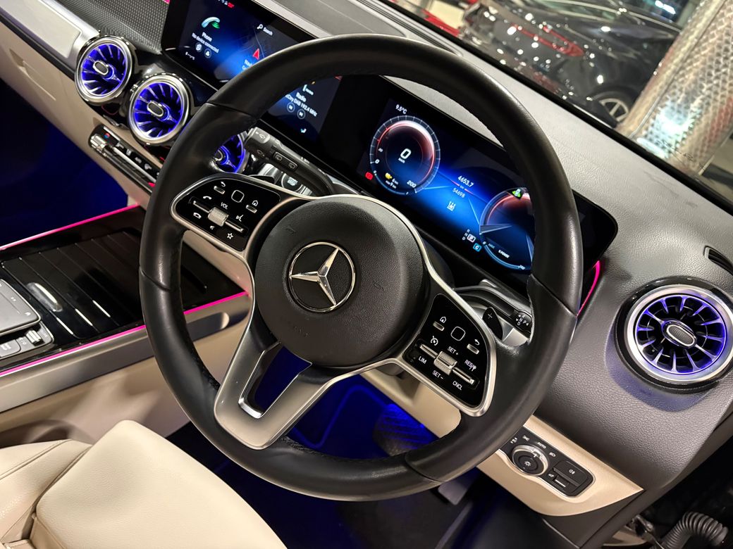 2022 Mercedes-Benz EQB