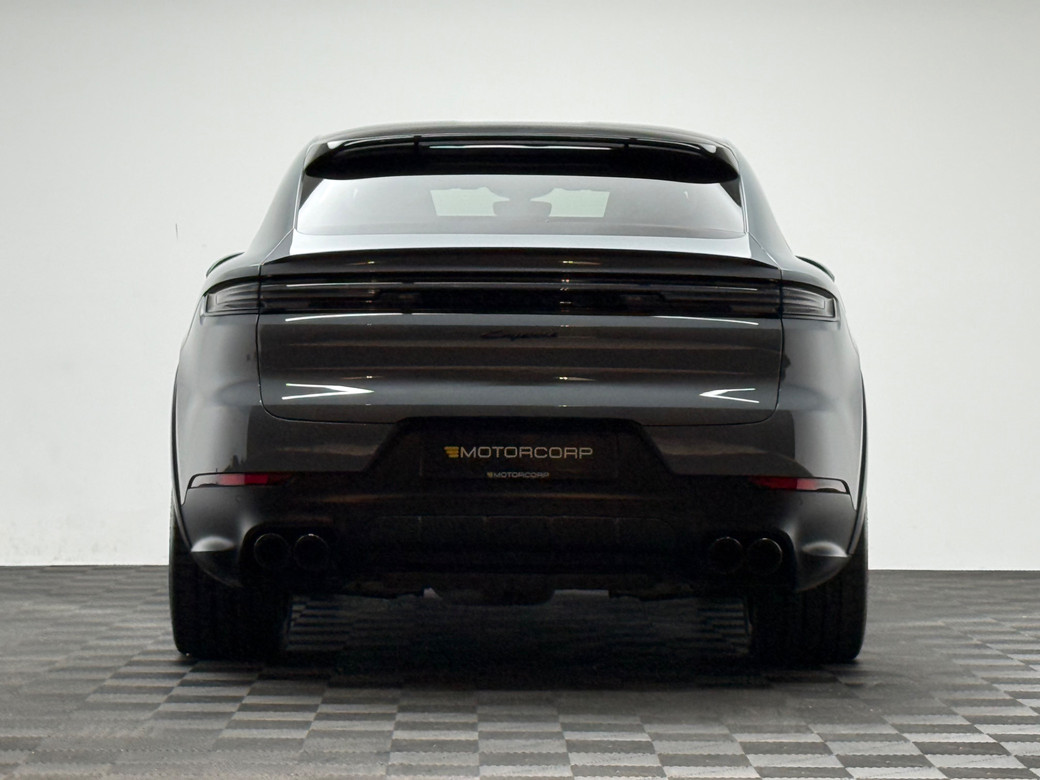 2024 Porsche Cayenne