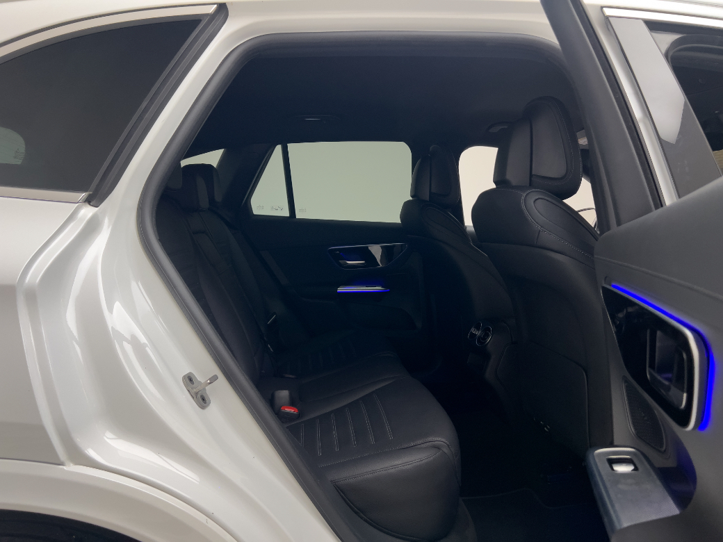 2024 Mercedes-Benz GLC Class
