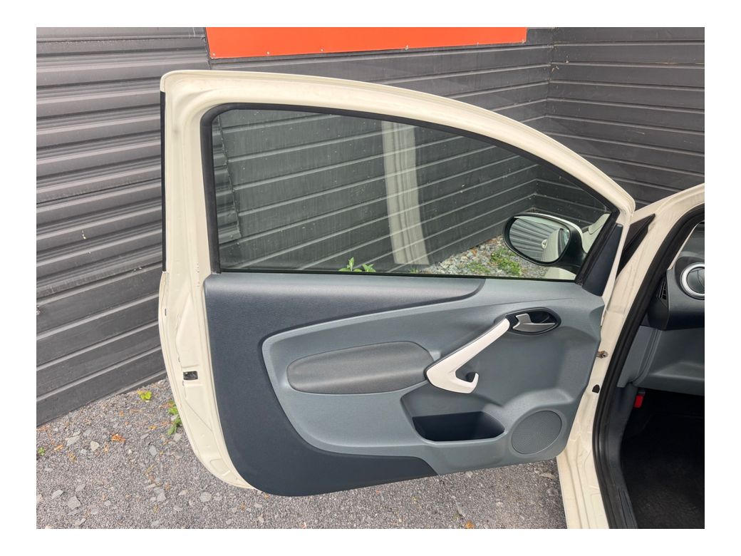 2012 Ford Ka
