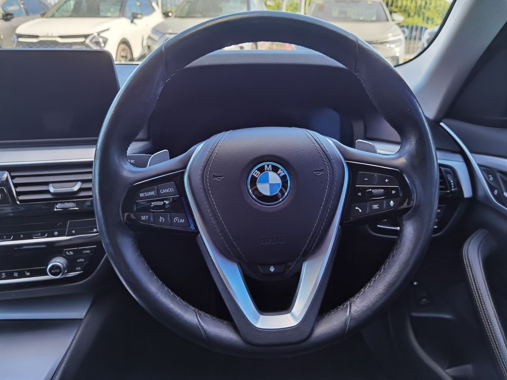 2022 BMW 5 Series