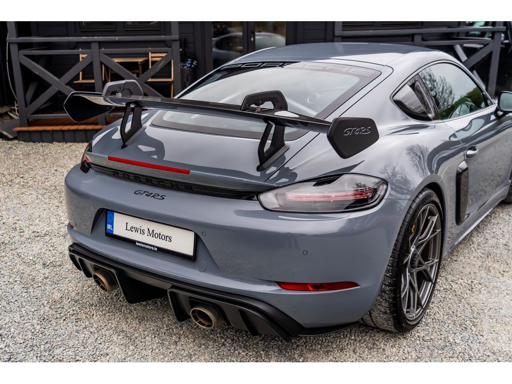 2023 Porsche Cayman