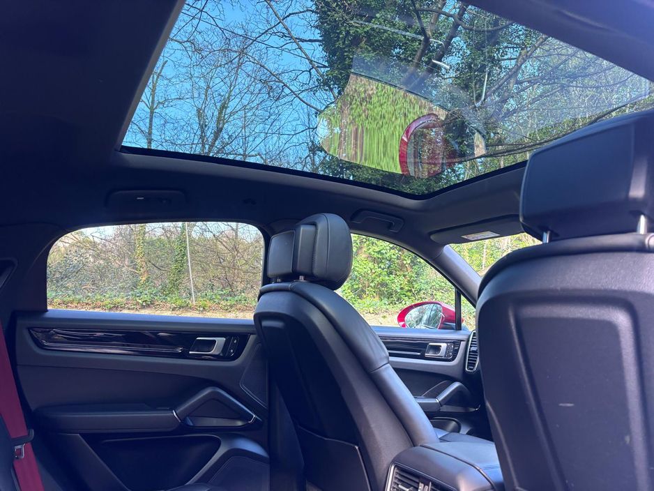 2022 Porsche Cayenne