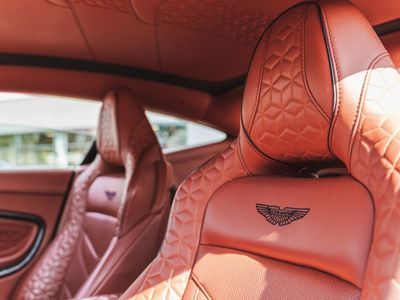 2018 Aston Martin DBS
