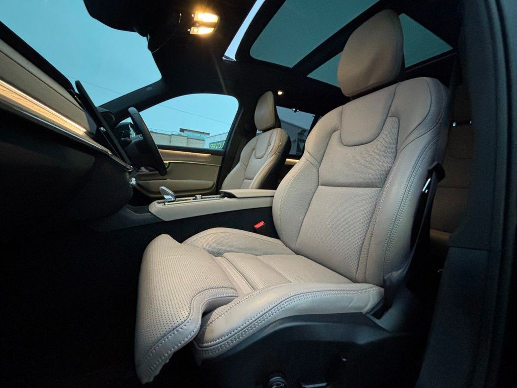 2025 Volvo XC90