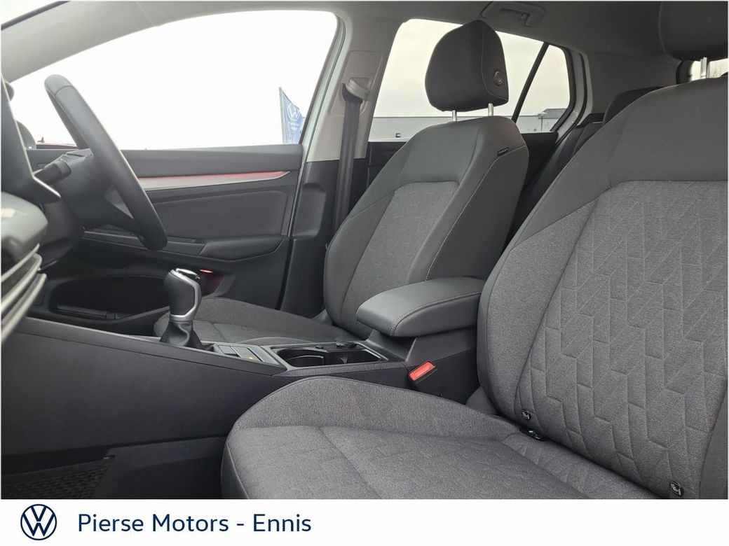 2025 Volkswagen Golf