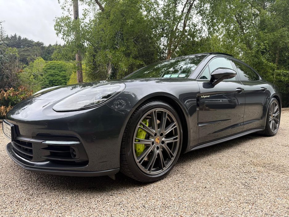 2019 Porsche Panamera