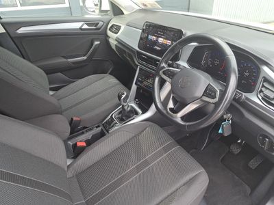 2023 Volkswagen T-Roc