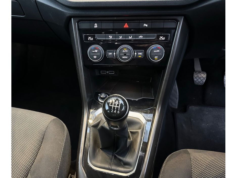 2019 Volkswagen T-Roc