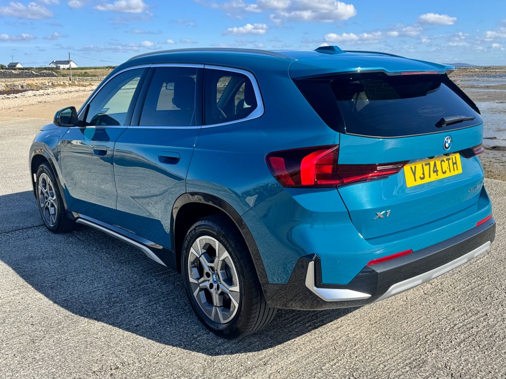2025 BMW X1