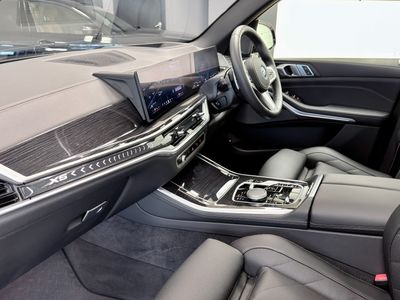 2025 BMW X5