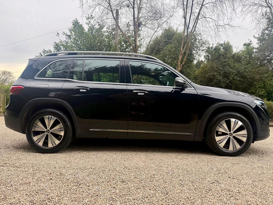 2022 Mercedes-Benz EQB