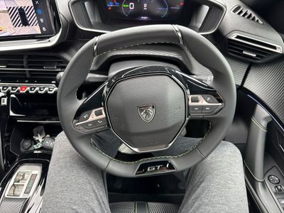2025 Peugeot 2008