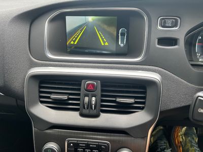2015 Volvo V40