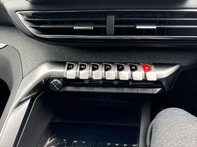 2021 Peugeot 3008