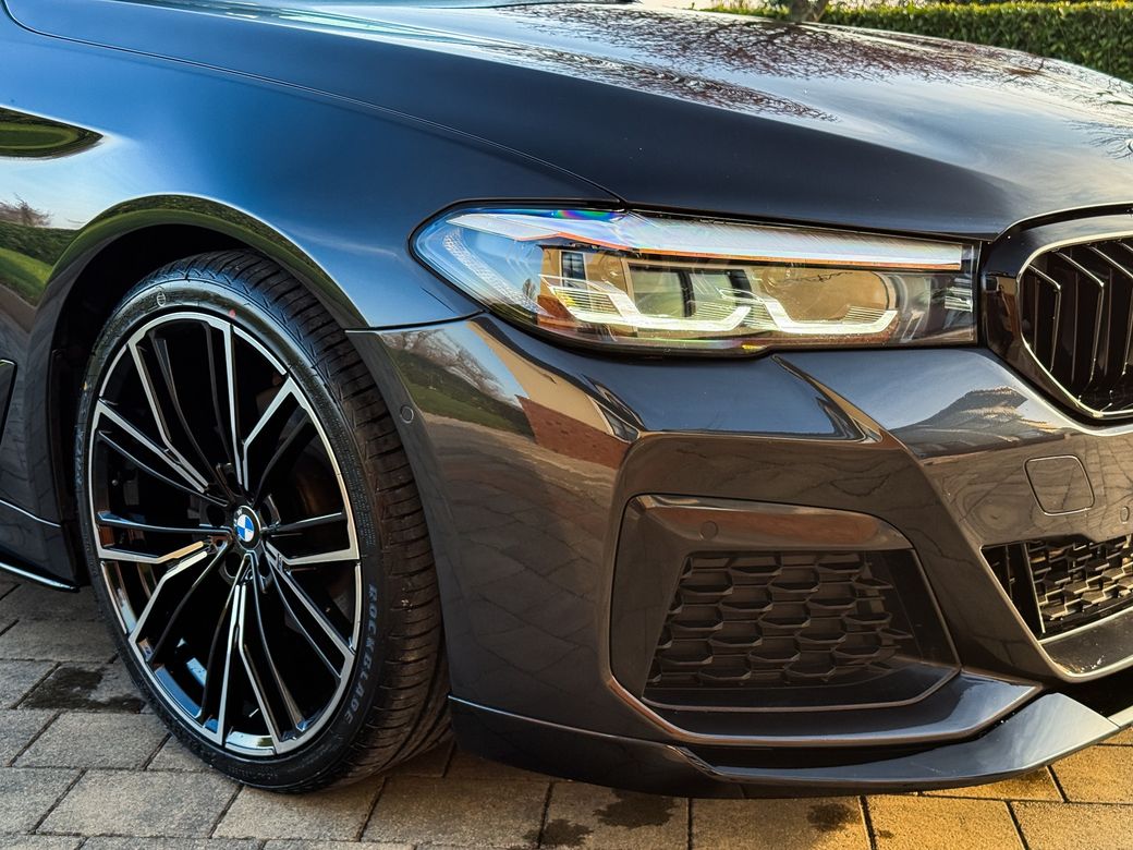 2021 BMW 5 Series