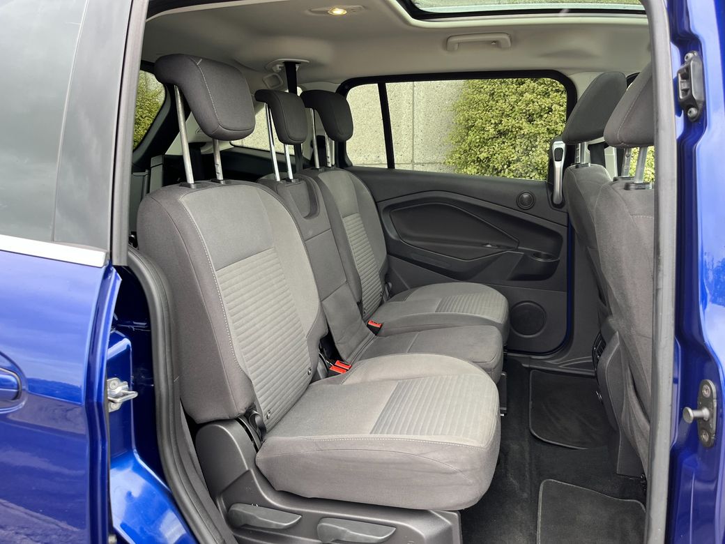 2018 Ford Grand C-Max